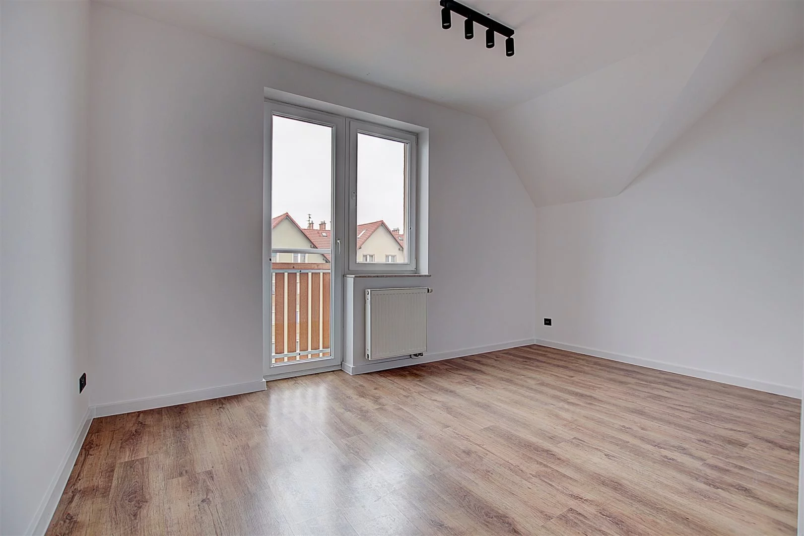 6 pokoi, mieszkanie 140,00 m², piętro 3, oferta nr , FDM-MW-5168, Siechnice, Słoneczna