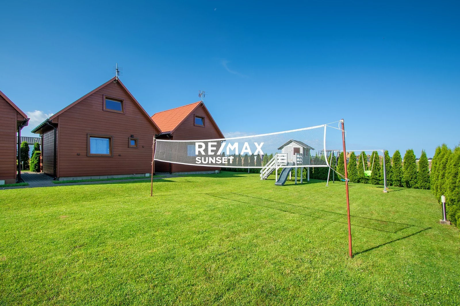 Dom 218,60 m², oferta nr , 21-DS-Dzj9ONuoY8, Ustronie Morskie, Kolejowa