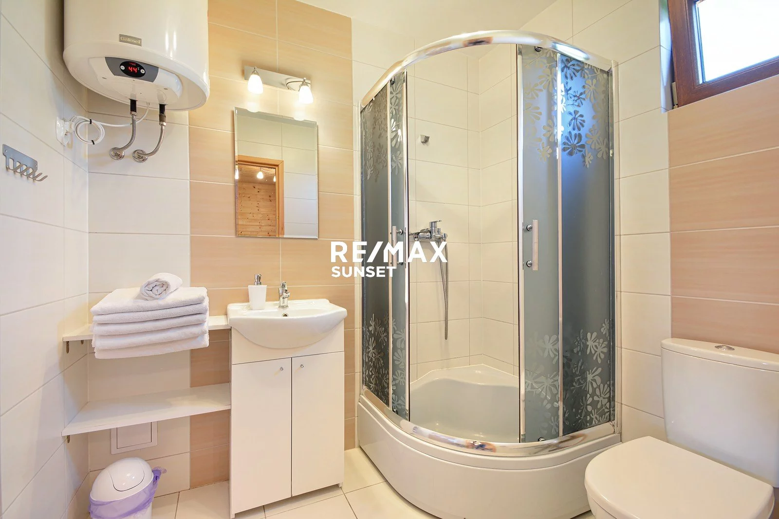 Dom 218,60 m², oferta nr , 21-DS-Dzj9ONuoY8, Ustronie Morskie, Kolejowa