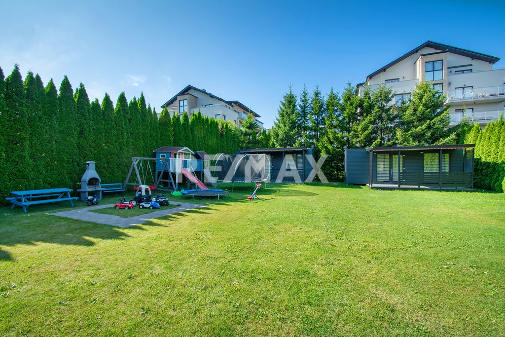 Dom 520,00 m², oferta nr , 71/13467/ODS, Sianożęty, Kwiatowa