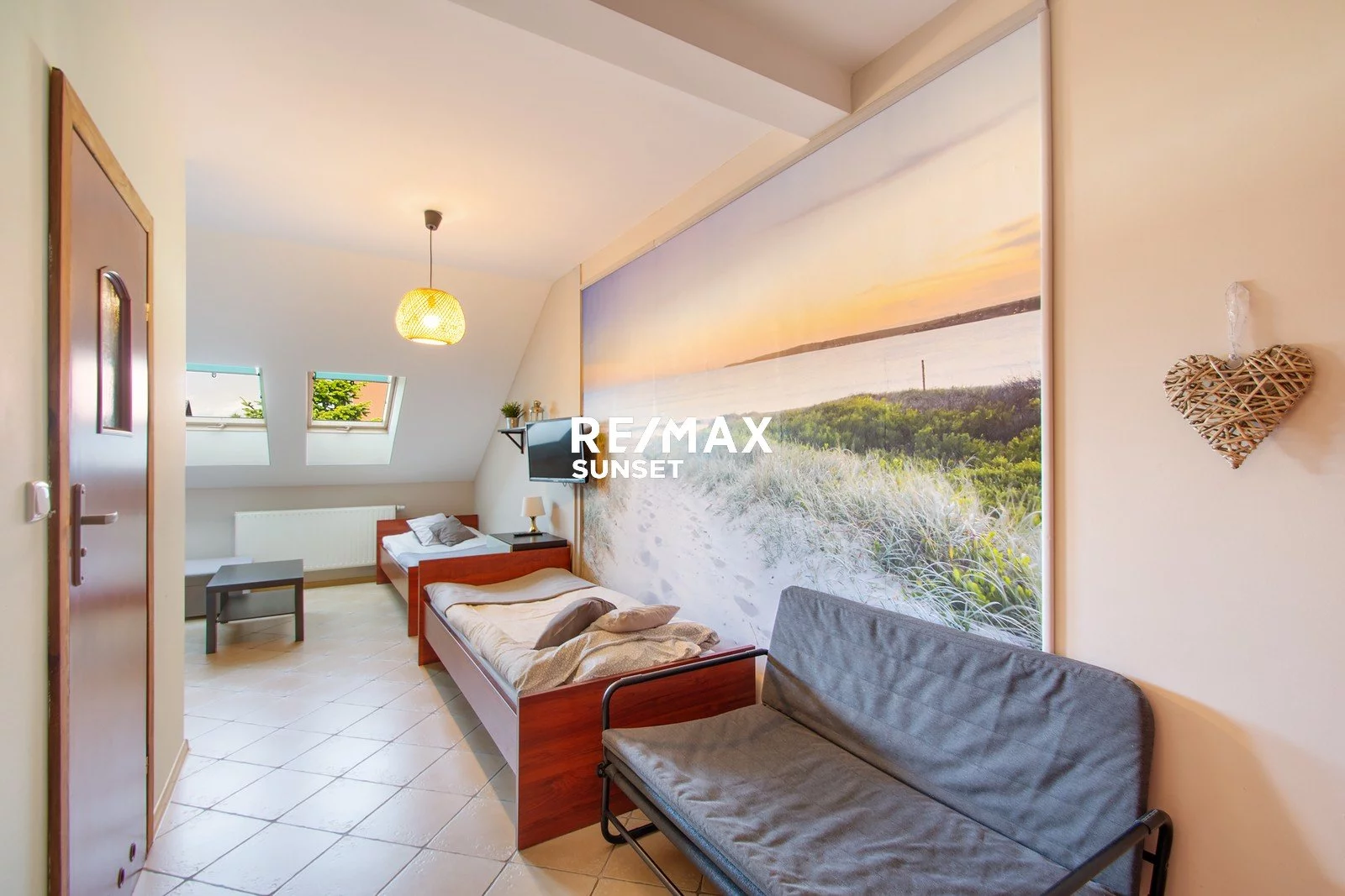 Dom 520,00 m², oferta nr , 8-DS-Dzj9ONuoY8, Ustronie Morskie, Kwiatowa
