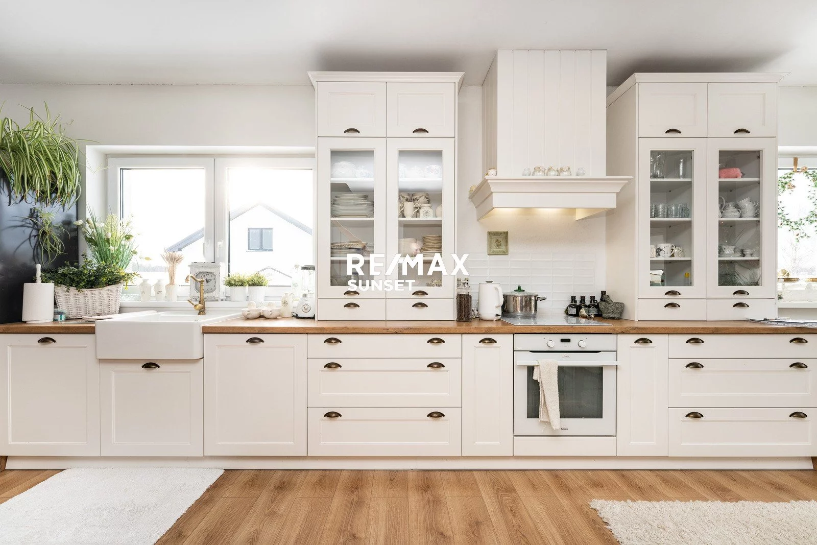 Dom 170,00 m², oferta nr , 46-DS-Dzj9ONuoY8, Siemyśl