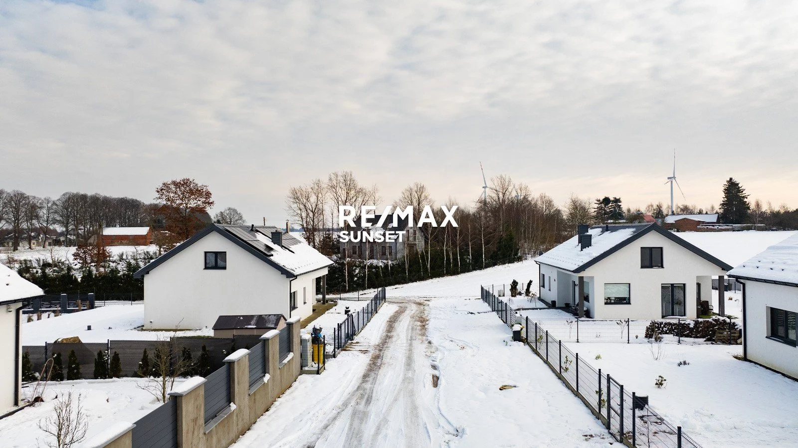 Dom 170,00 m², oferta nr , 46-DS-Dzj9ONuoY8, Siemyśl