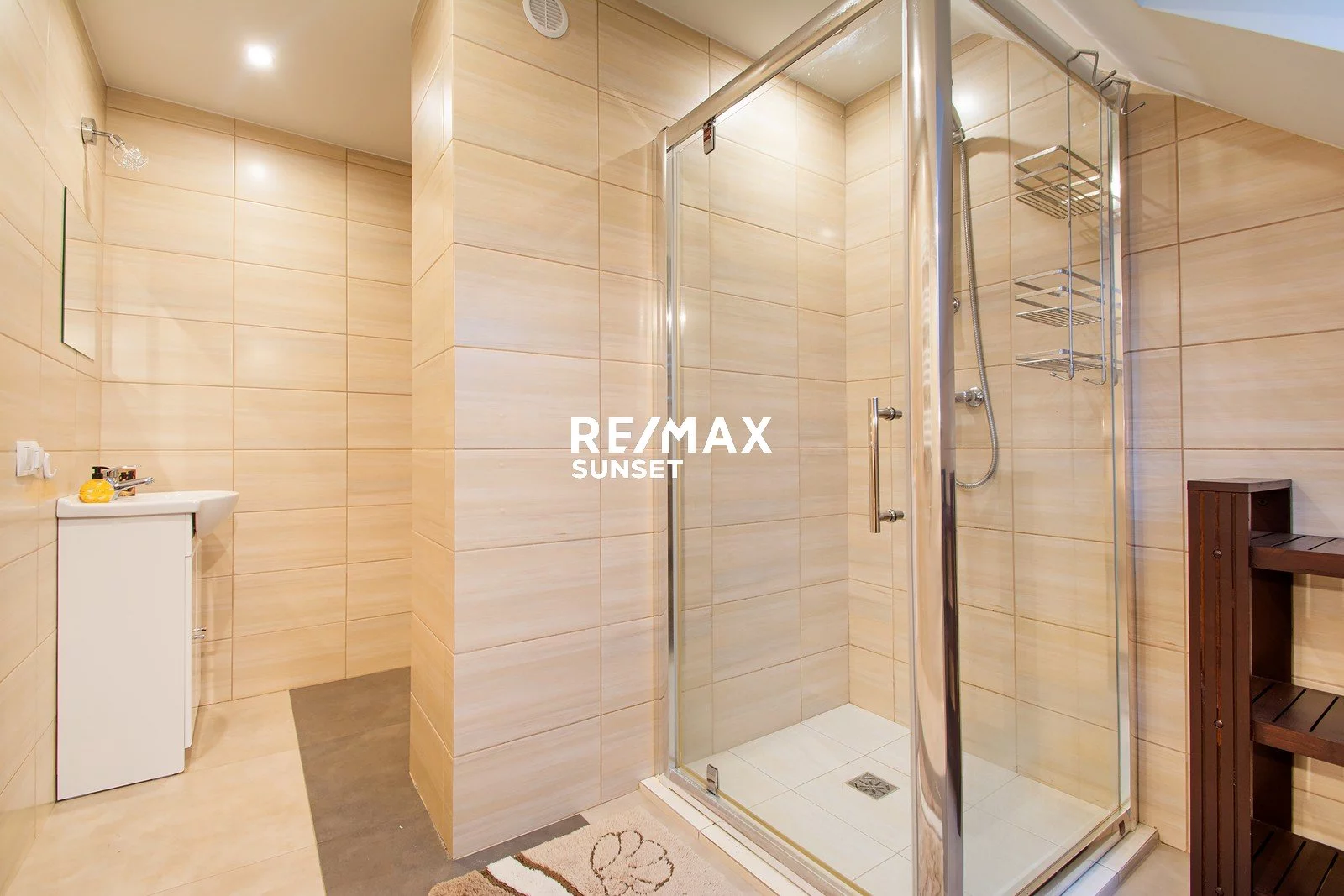 Dom i rezydencja 250,00 m², oferta nr , 45-DS-Dzj9ONuoY8, Kołobrzeg, Henryka Wieniawskiego