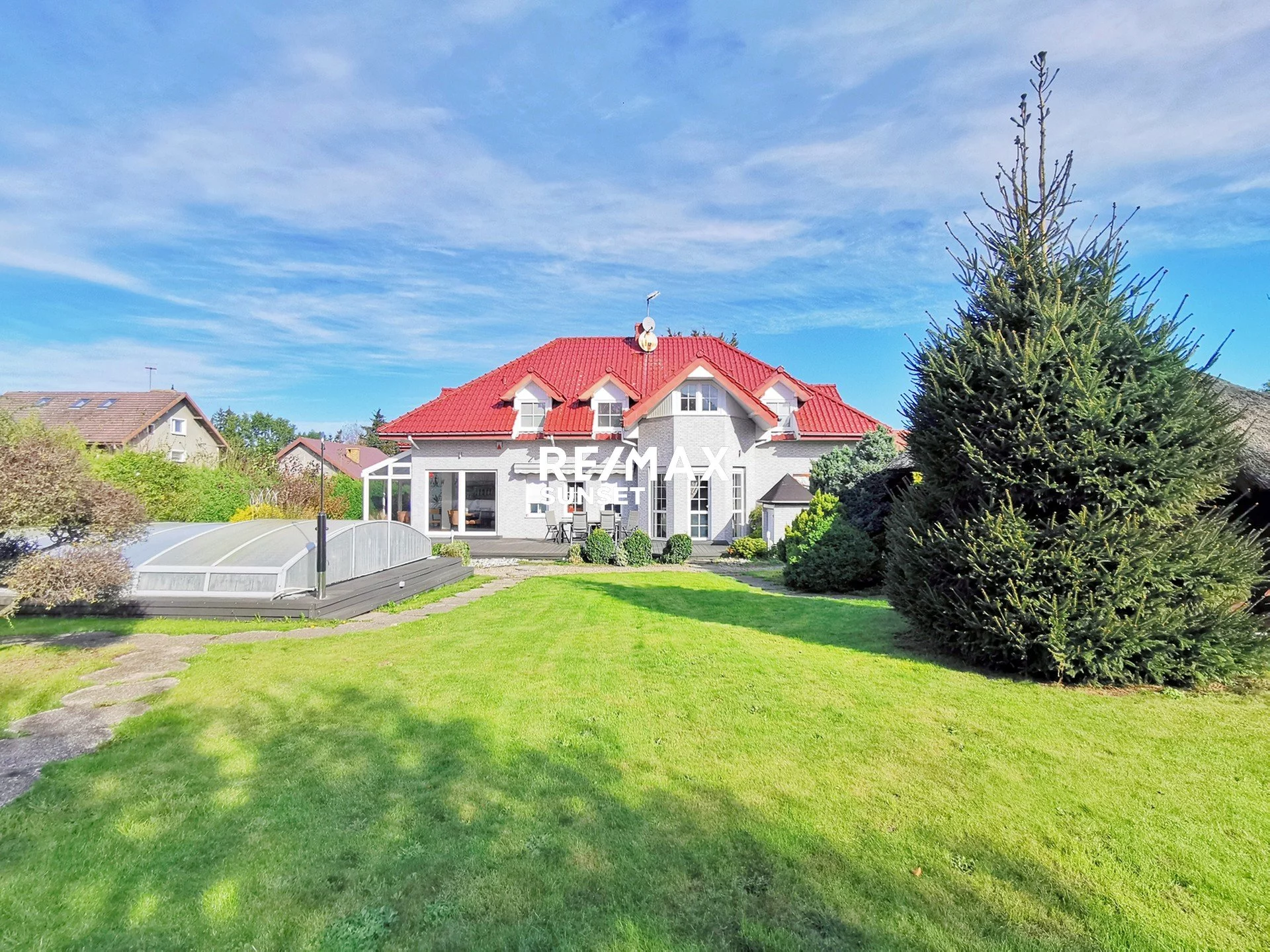 Dom 340,00 m², oferta nr , 7-DS-Dzj9ONuoY8, Kołobrzeg, Kasztelańska