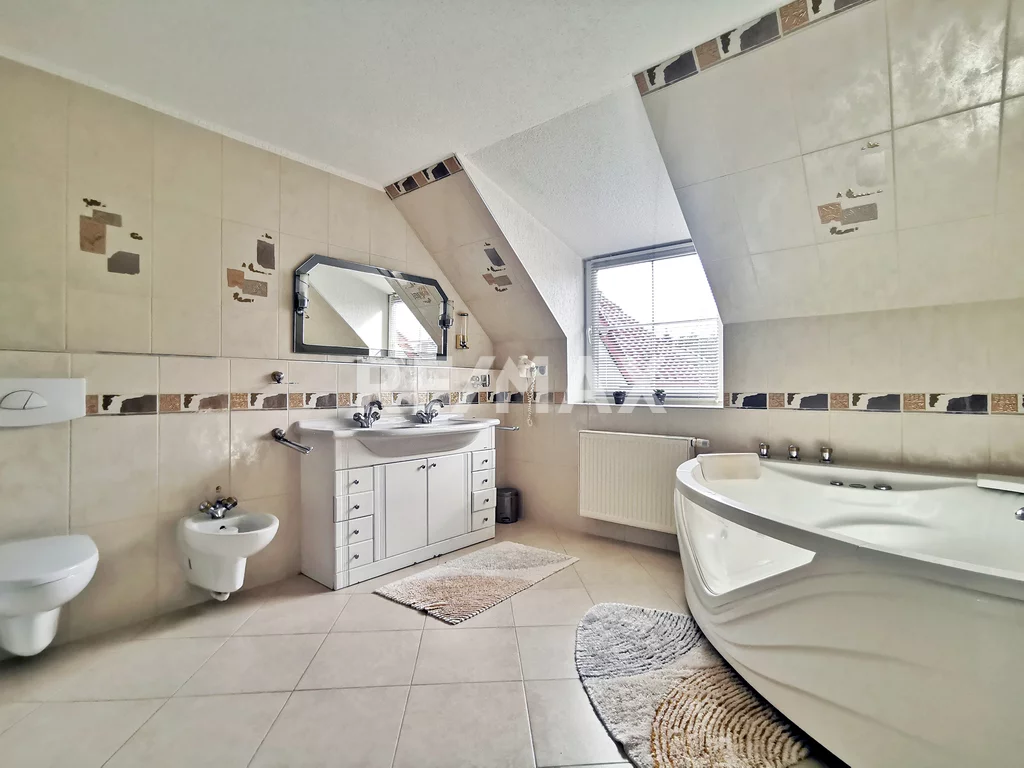 Dom 340,00 m², oferta nr , 52/13467/ODS, Kołobrzeg
