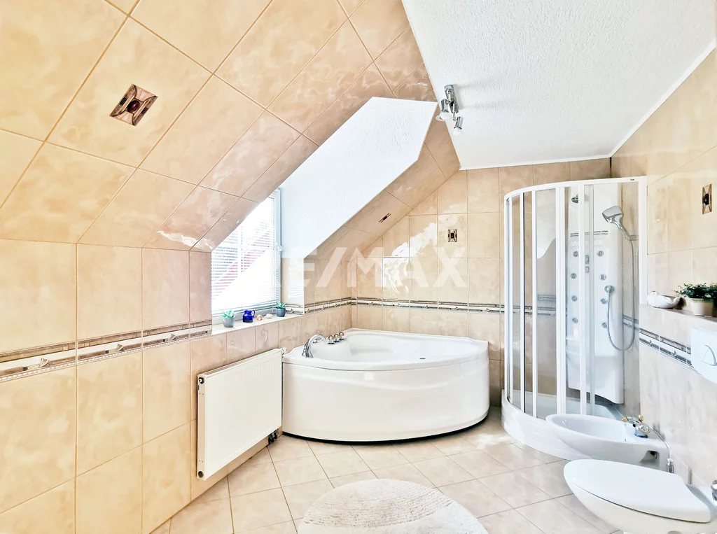Dom 340,00 m², oferta nr , 52/13467/ODS, Kołobrzeg
