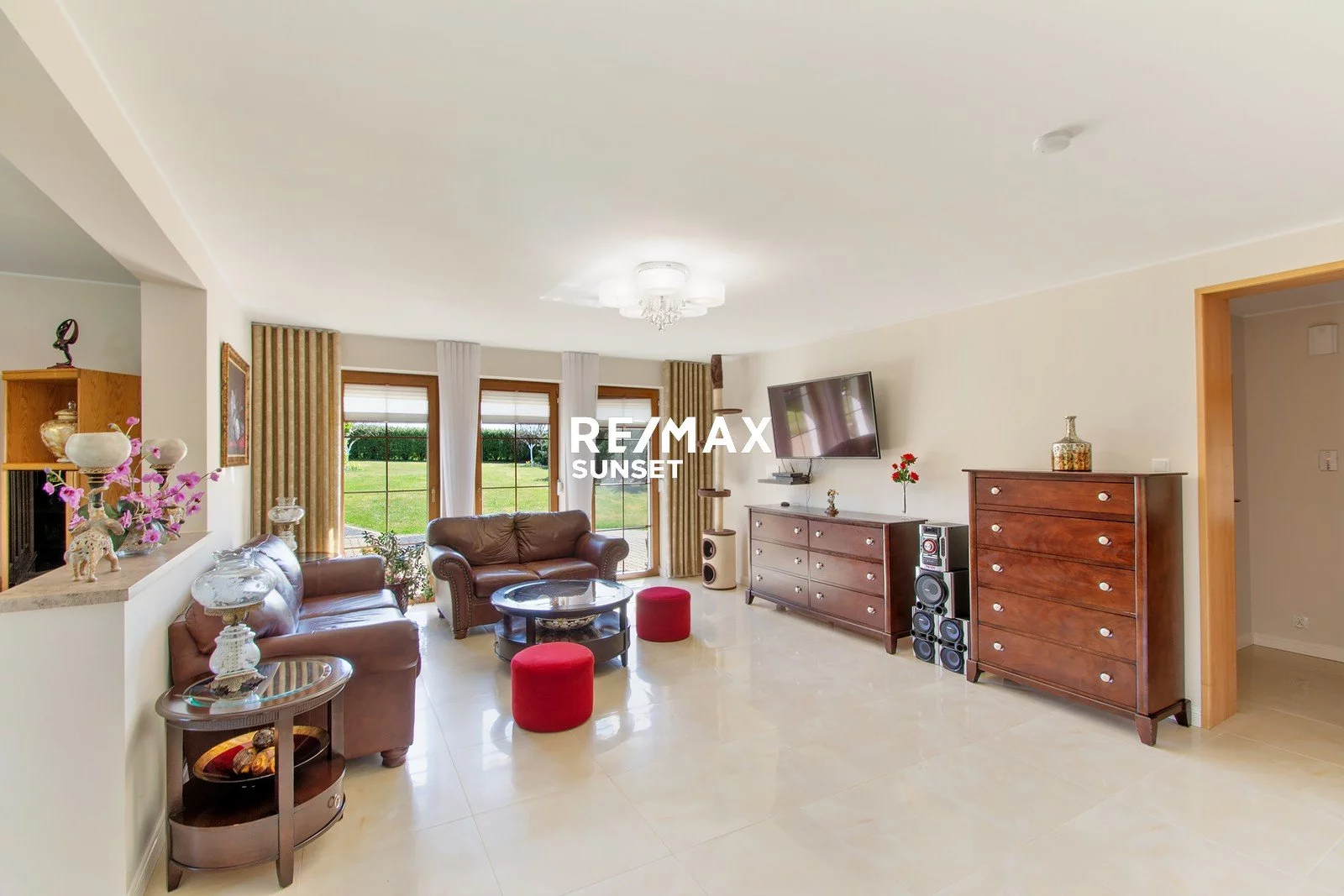 Dom 245,00 m², oferta nr , 32-DS-Dzj9ONuoY8, Ustronie Morskie, Kołobrzeska