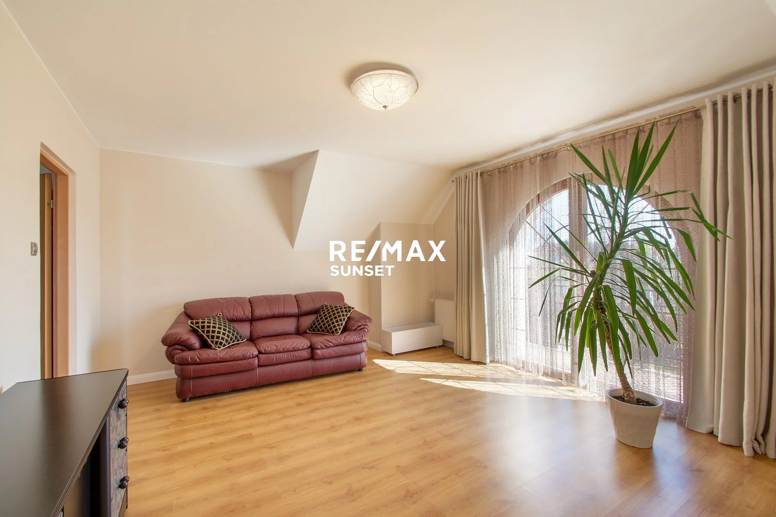 Dom 245,00 m², oferta nr , 32-DS-Dzj9ONuoY8, Ustronie Morskie, Kołobrzeska
