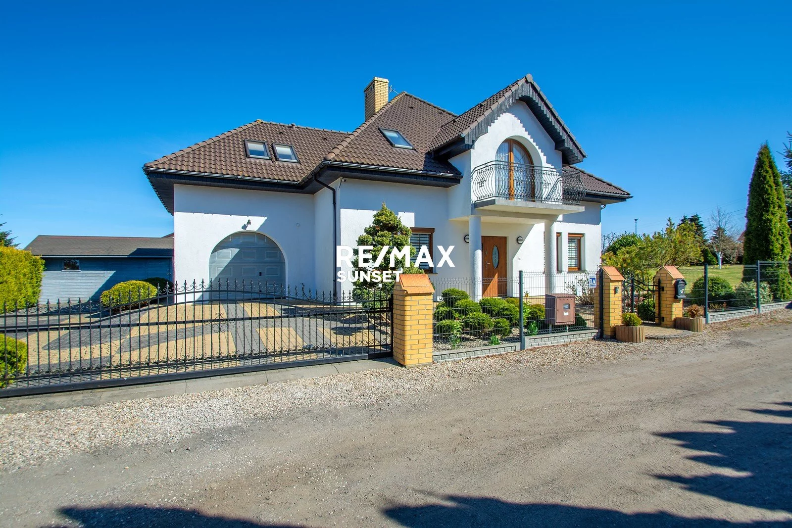 Dom 245,00 m², oferta nr , 32-DS-Dzj9ONuoY8, Ustronie Morskie, Kołobrzeska