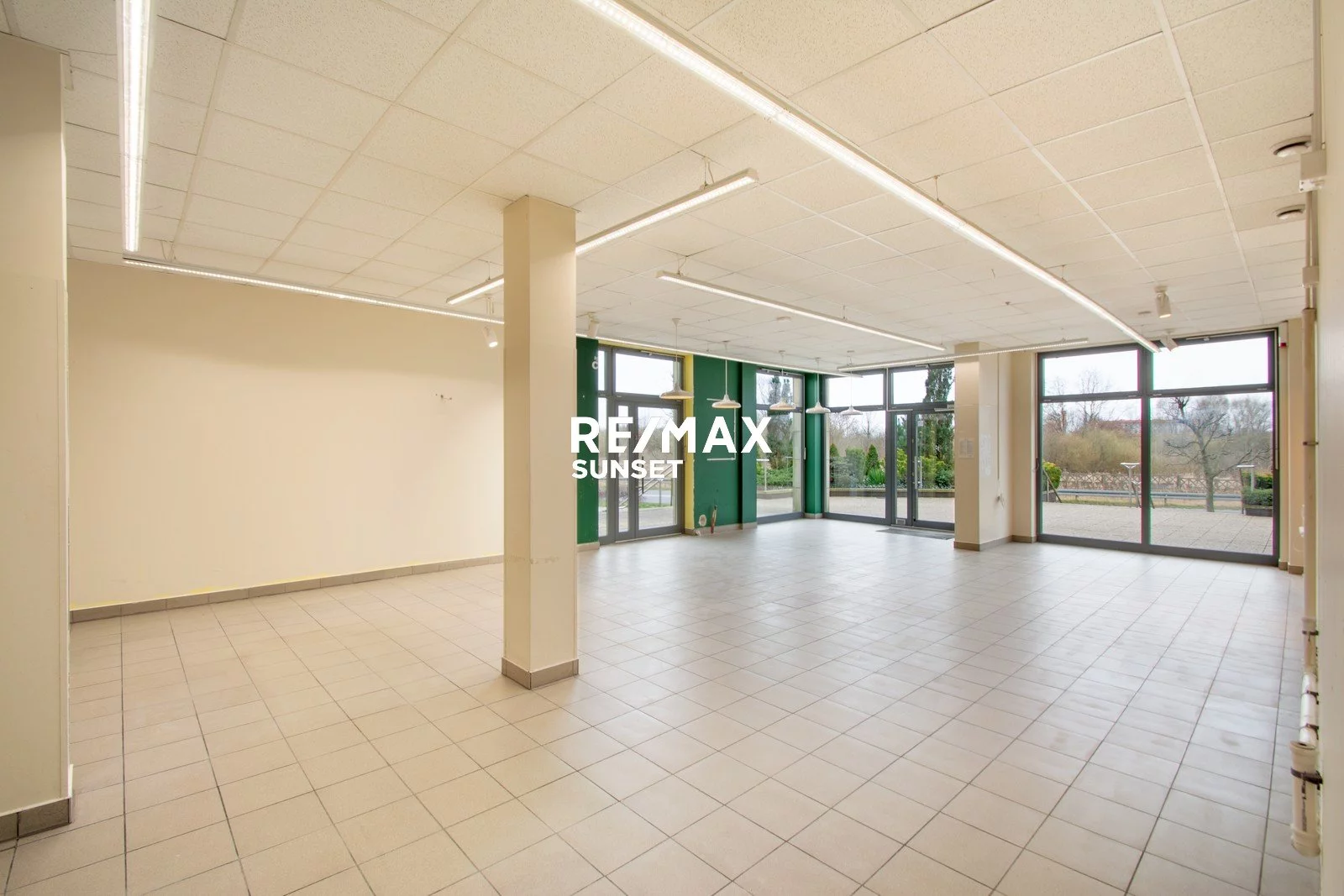 Lokal użytkowy 160,00 m², oferta nr , 6-KW-Dzj9ONuoY8, Kołobrzeg, Mazowiecka