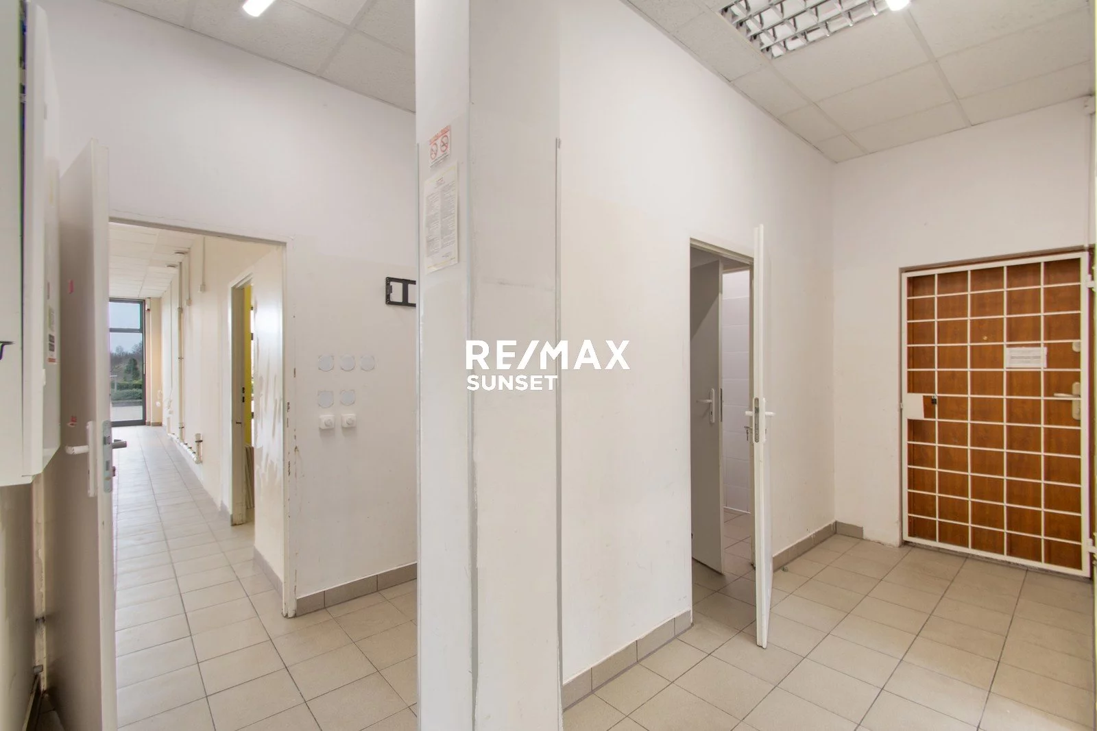 Lokal użytkowy 160,00 m², oferta nr , 6-KW-Dzj9ONuoY8, Kołobrzeg, Mazowiecka