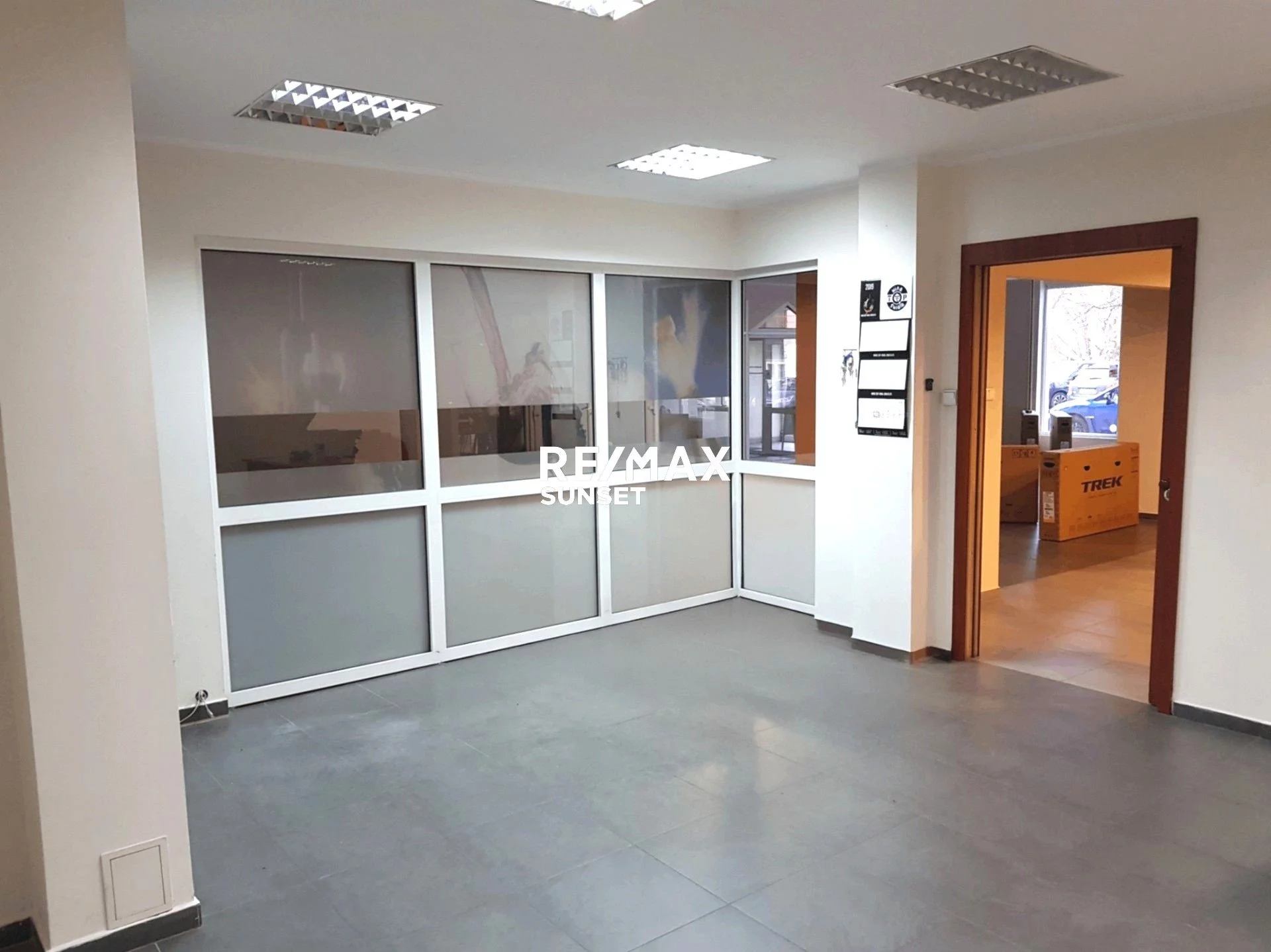 Biuro 198,50 m², oferta nr , 1022-BS-Dzj9ONuoY8, Kołobrzeg, Podporucznika Edmunda Łopuskiego