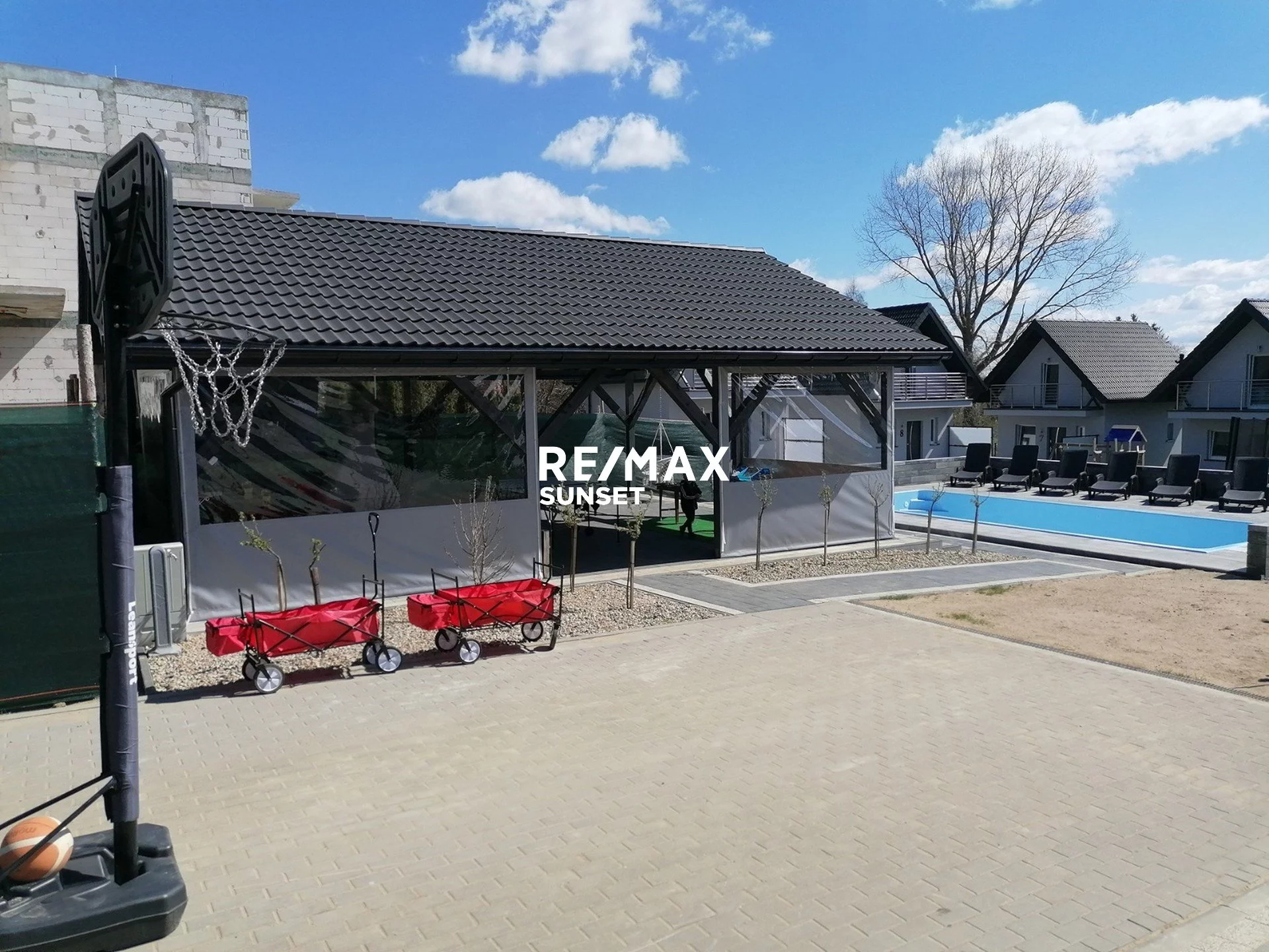 Lokal użytkowy 4 578,00 m², oferta nr , 8-KS-Dzj9ONuoY8, Sarbinowo, Powiatowa