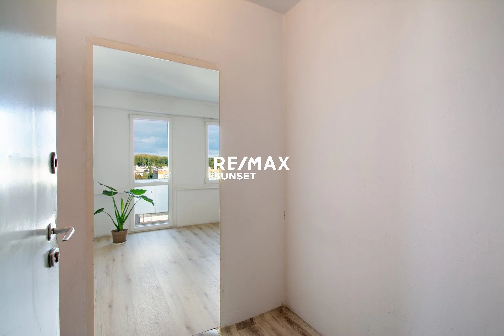 1 pokój, mieszkanie 31,60 m², piętro 8, oferta nr , 1035-MS-Dzj9ONuoY8, Koszalin, Joachima Lelewela