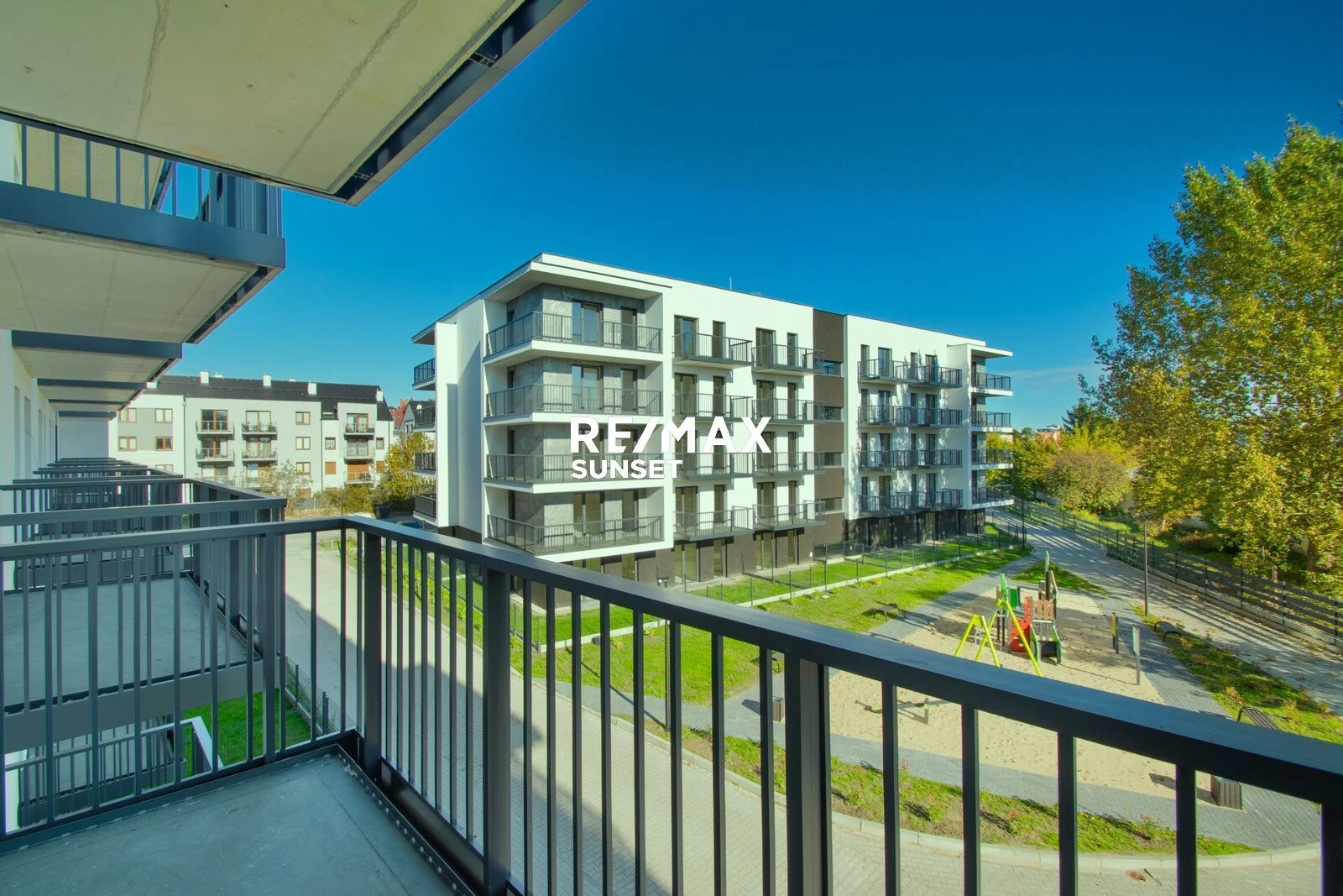 2 pokoje, mieszkanie 39,27 m², piętro 3, oferta nr , 212-MS-Dzj9ONuoY8, Kołobrzeg, Artyleryjska