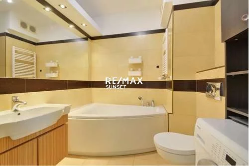 2 pokoje, mieszkanie 61,00 m², piętro 2, oferta nr , 483-MS-Dzj9ONuoY8, Kołobrzeg, Mazowiecka