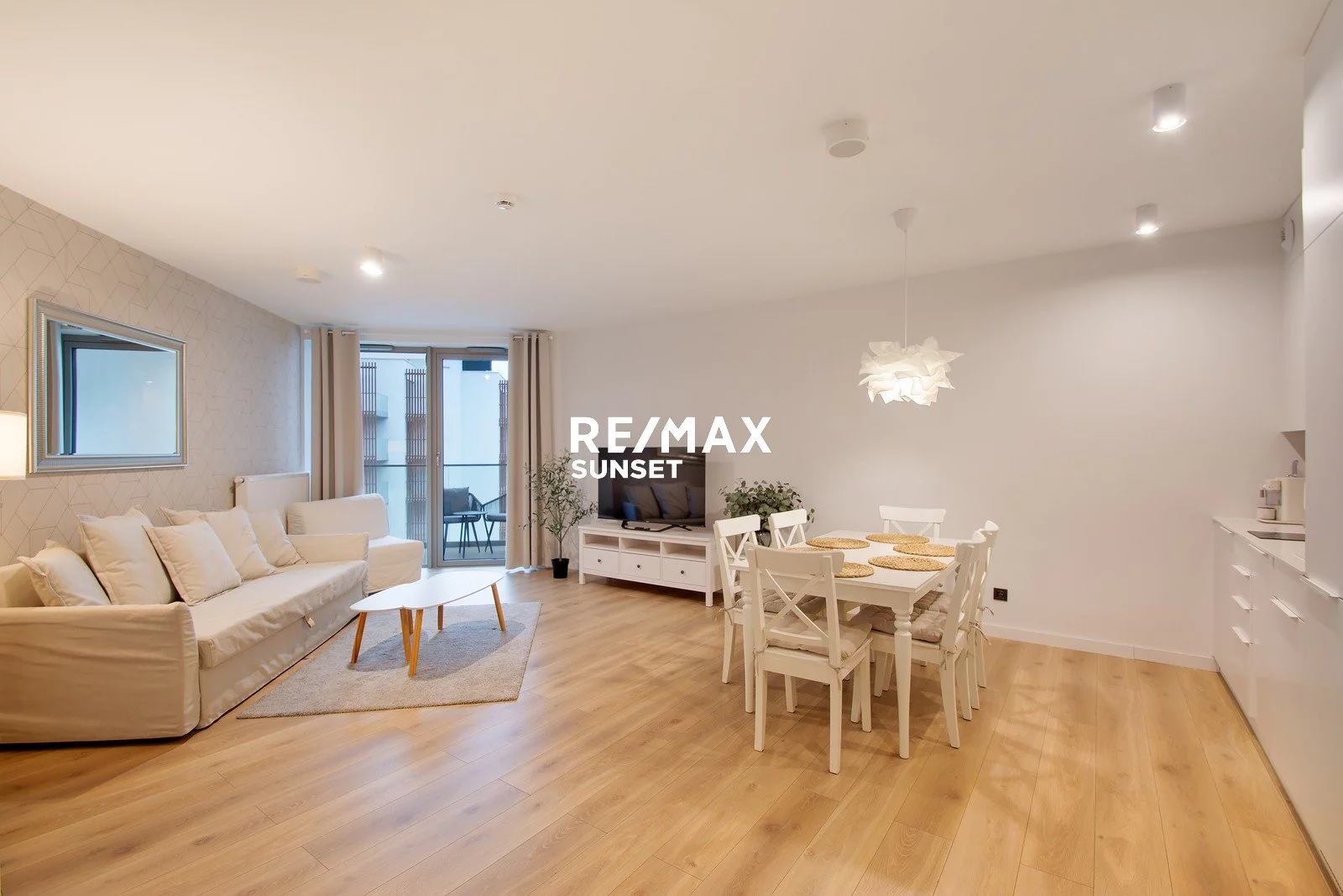 2 pokoje, mieszkanie 54,89 m², piętro 6, oferta nr , 461-MS-Dzj9ONuoY8, Rewal, Mazowiecka