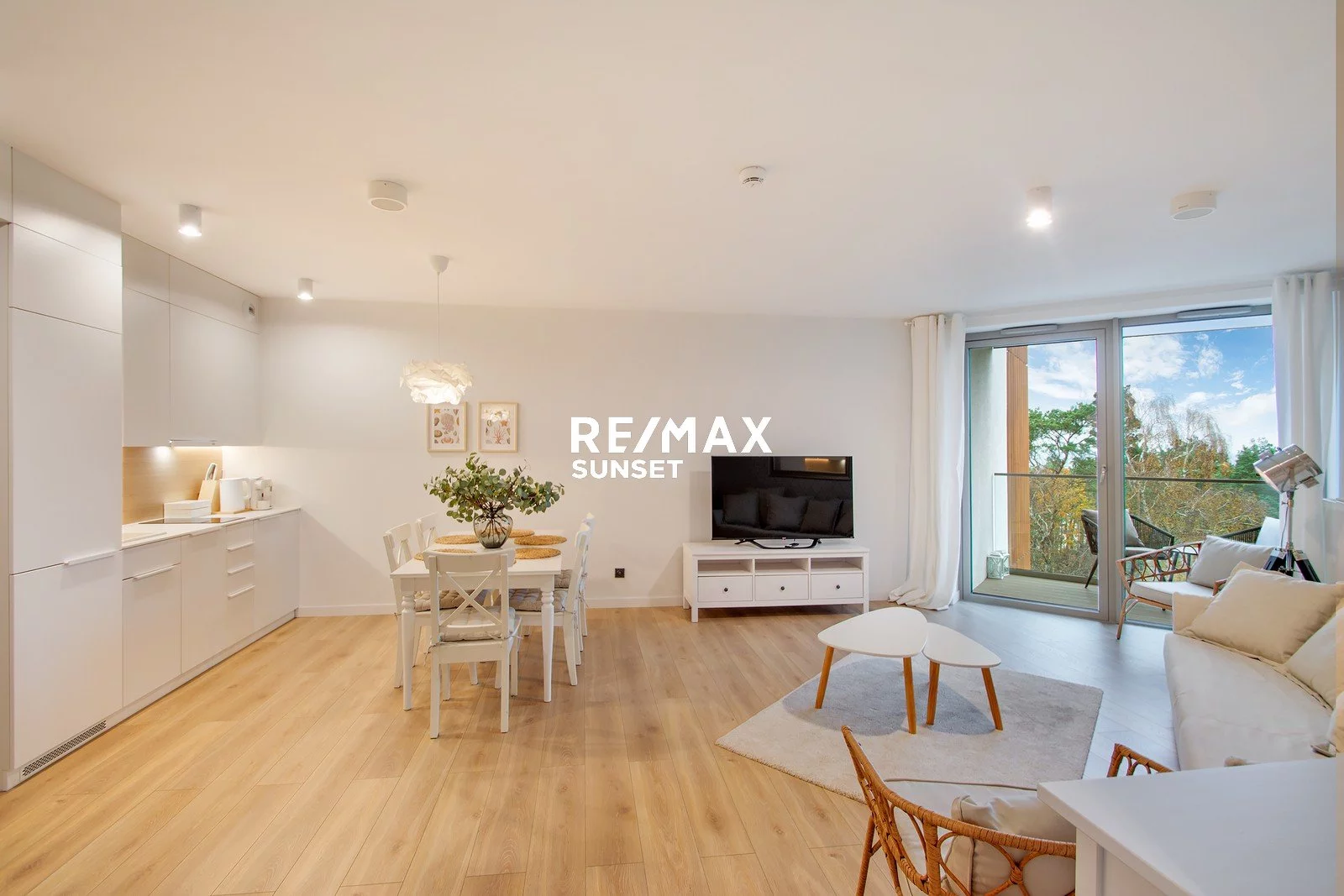 Apartamenty 377-MS-Dzj9ONuoY8 Rewal Mazowiecka