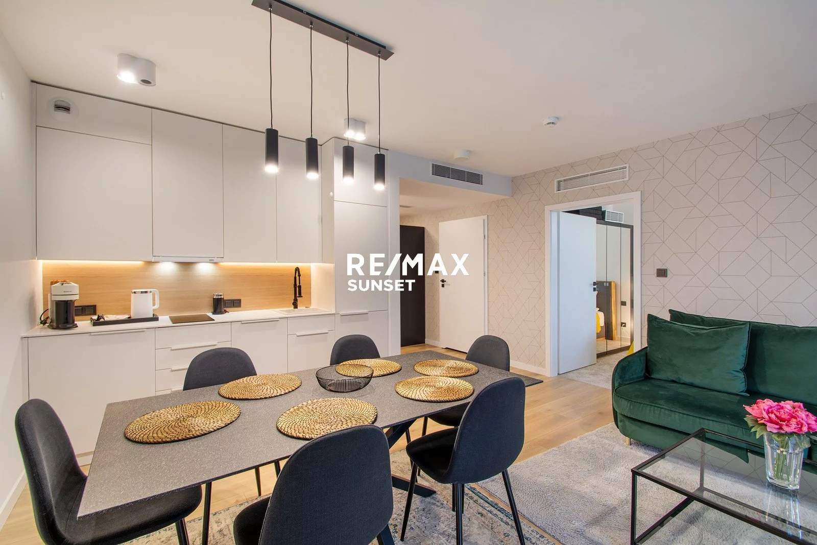 Apartamenty 193-MS-Dzj9ONuoY8 Rewal Mazowiecka