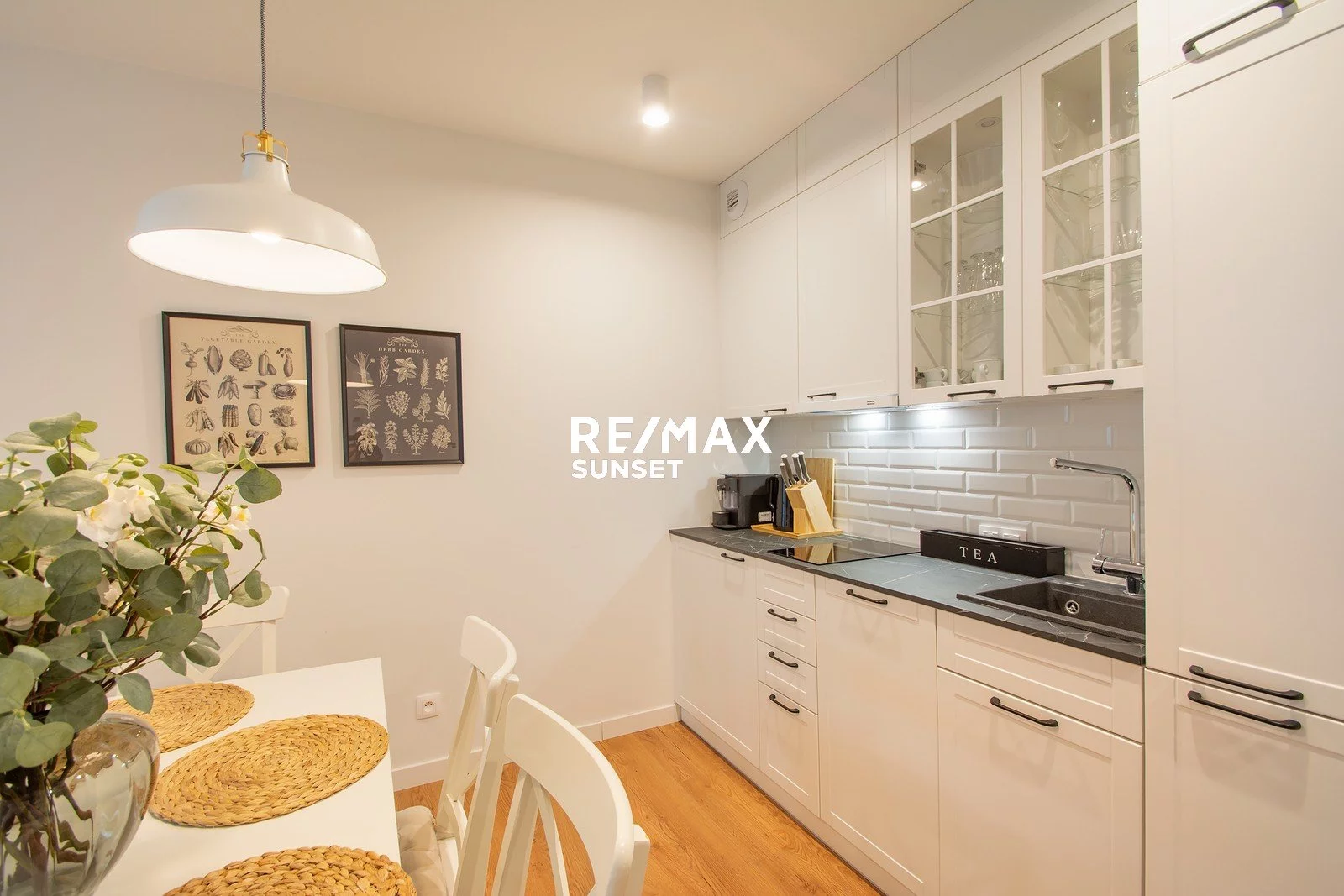 2 pokoje, mieszkanie 54,96 m², piętro 7, oferta nr , 360-MS-Dzj9ONuoY8, Rewal, Mazowiecka