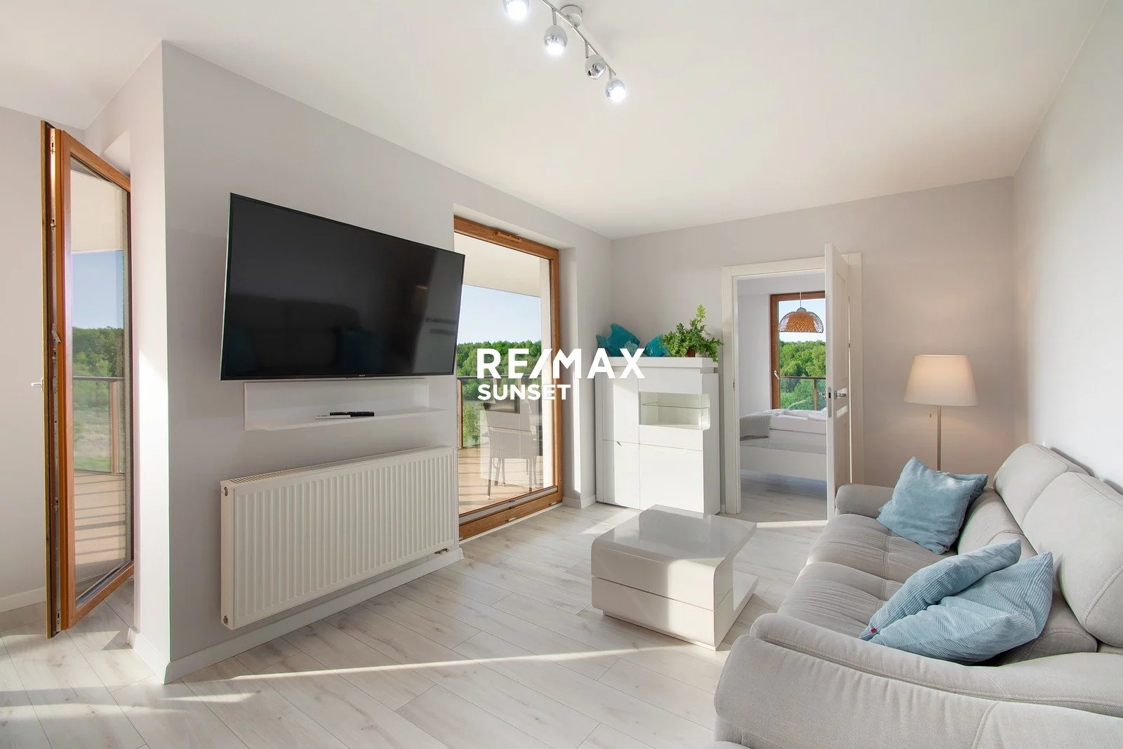 2 pokoje, mieszkanie 45,53 m², piętro 3, oferta nr , 247-MS-Dzj9ONuoY8, Kołobrzeg, Plażowa