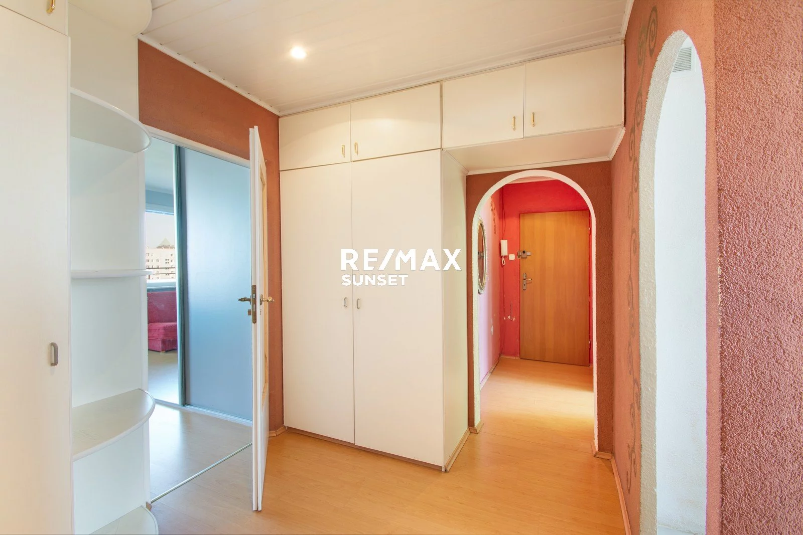 3 pokoje, mieszkanie 60,70 m², piętro 10, oferta nr , 171-MS-Dzj9ONuoY8, Kołobrzeg, ppor. Edmunda Łopuskiego