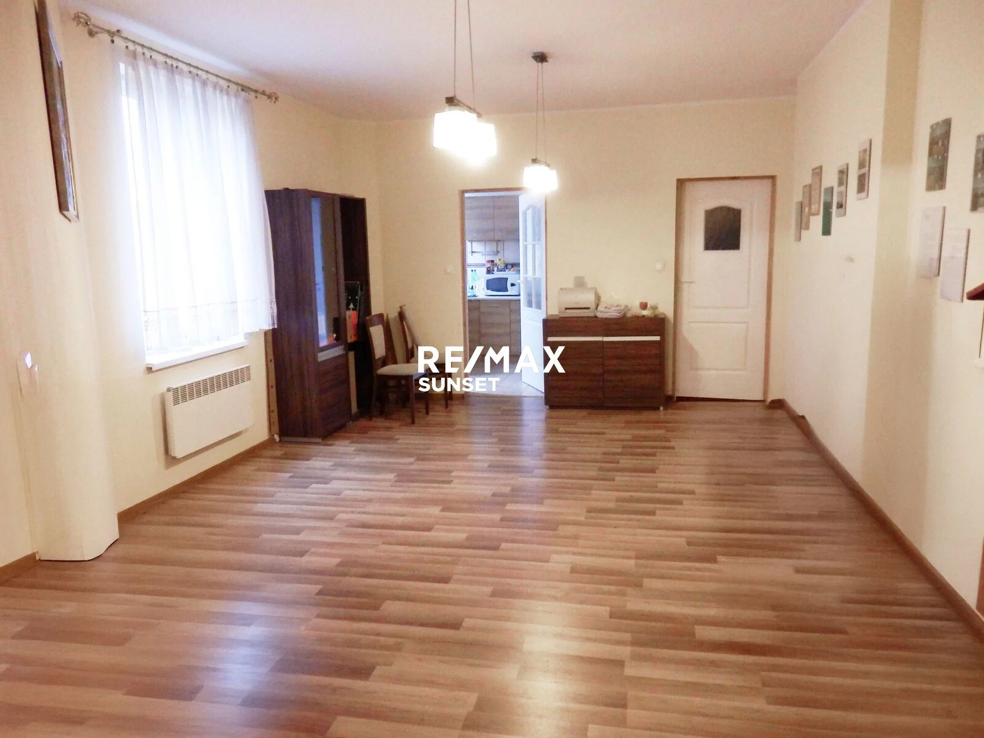 4 pokoje, mieszkanie 124,00 m², piętro 1, oferta nr , 219-MS-Dzj9ONuoY8, Białogard, Lipowa
