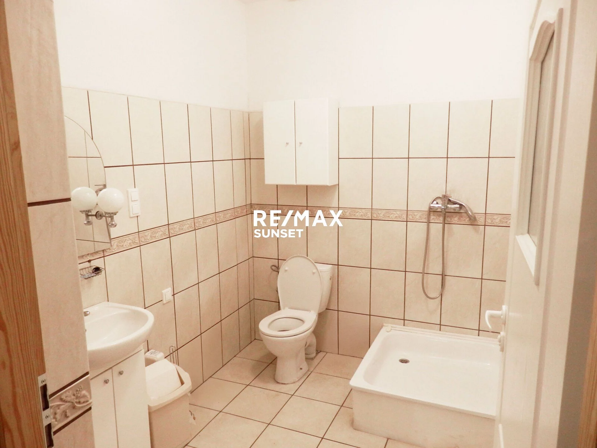 4 pokoje, mieszkanie 124,00 m², piętro 1, oferta nr , 219-MS-Dzj9ONuoY8, Białogard, Lipowa