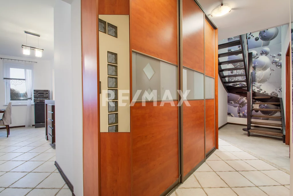 5 pokoi, mieszkanie 126,61 m², piętro 2, oferta nr , 412/13467/OMS, Kołobrzeg, Zapleczna