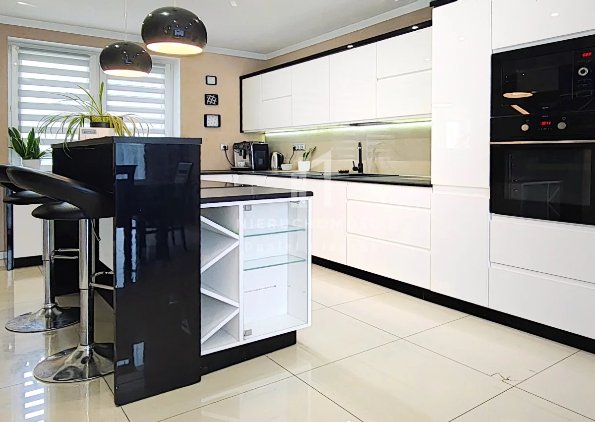 Dom 140,00 m², oferta nr , 834048, Ujazd