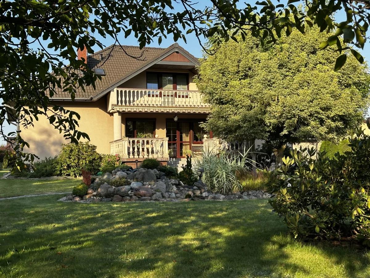 Dom 240,00 m², oferta nr , 833896, Radomsko