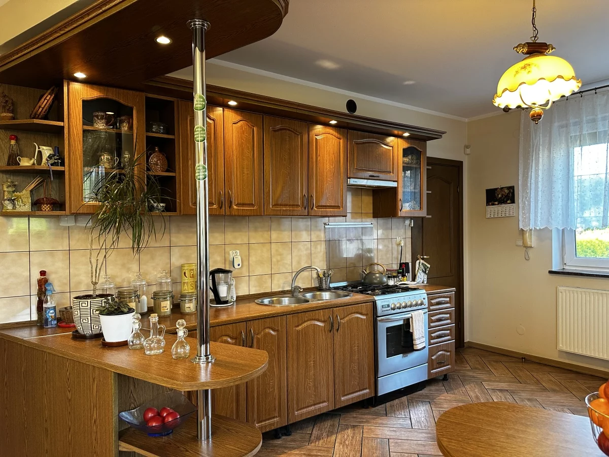 Dom 240,00 m², oferta nr , 833896, Radomsko