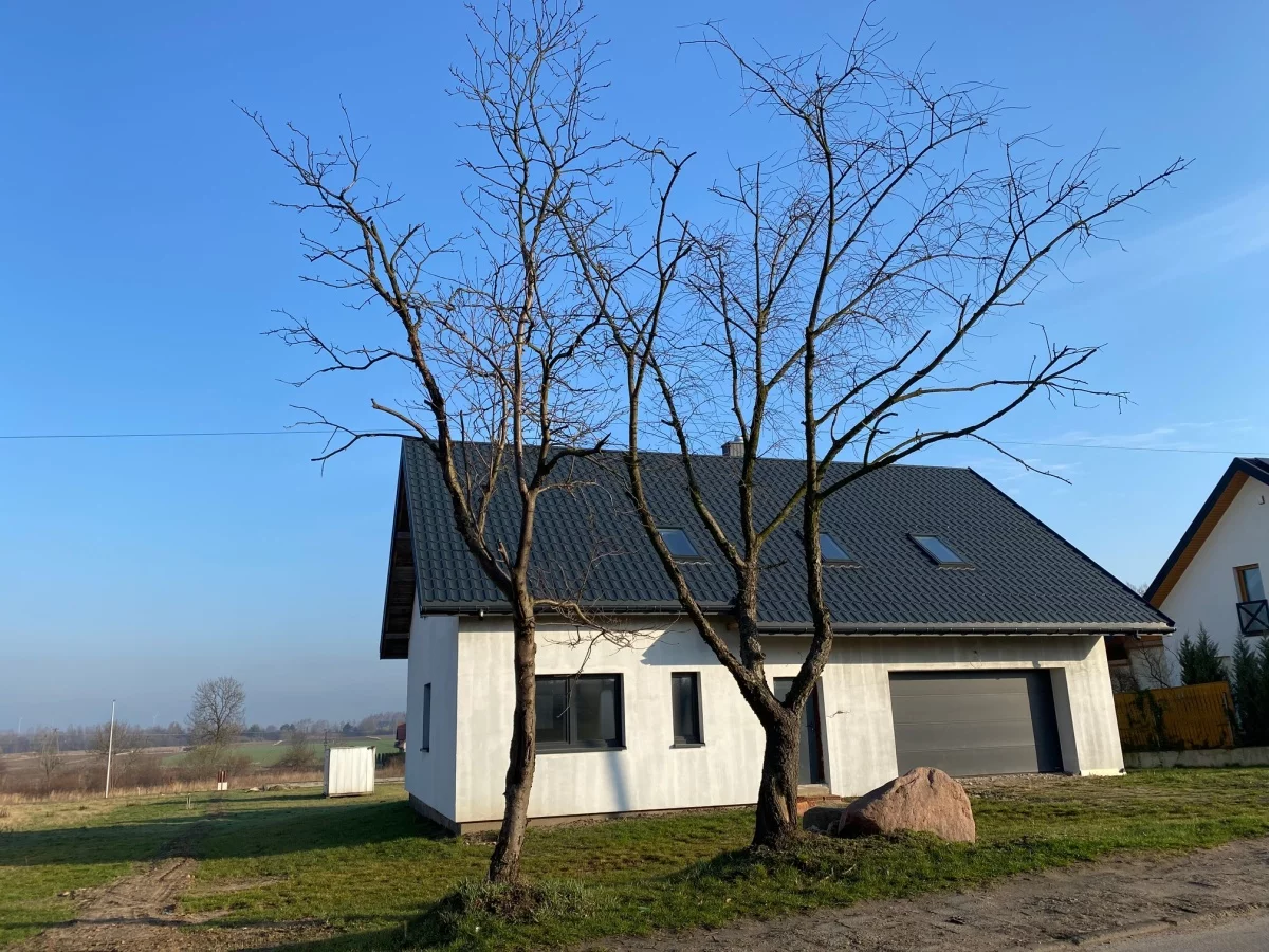 Dom na sprzedaż, 131,00 m², oferta nr 831450