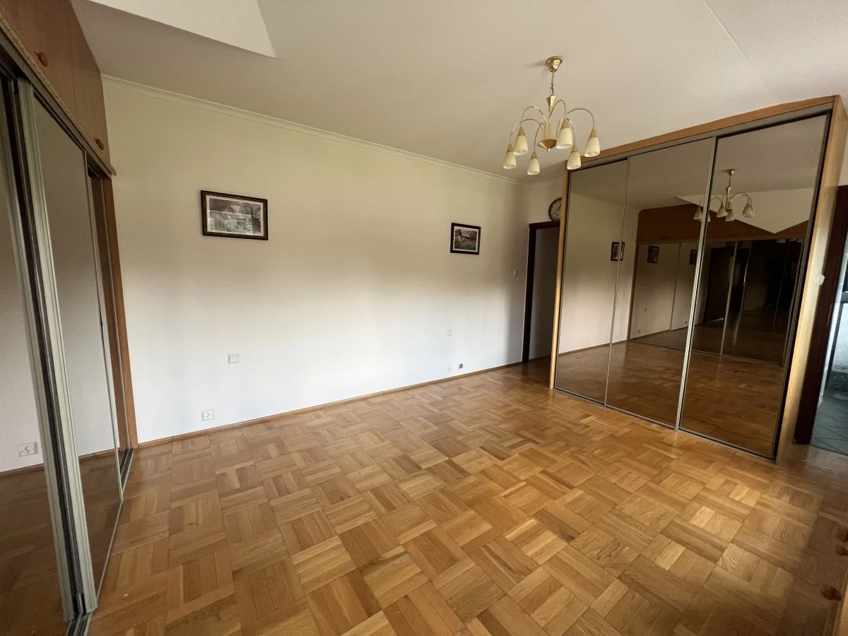 833214 - zdjęcie nr 4
