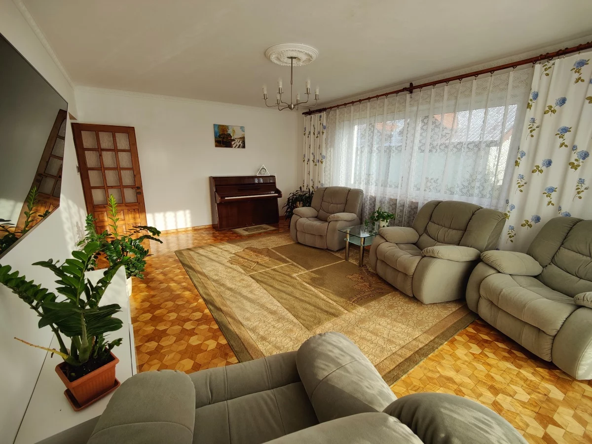 Dom 300,00 m², oferta nr , 834173, Falenty Nowe, Róży