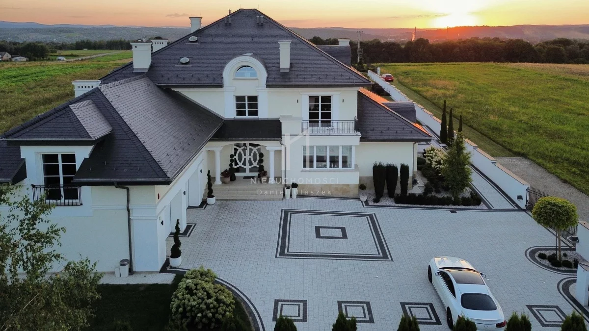 Dom i rezydencja 499,00 m², oferta nr , 833808, Sobniów