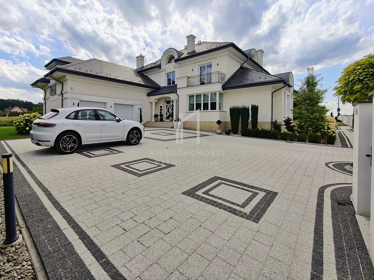Dom i rezydencja 499,00 m², oferta nr , 833808, Sobniów