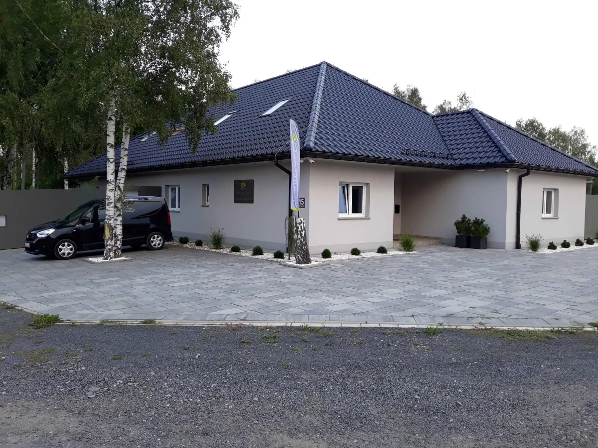 Lokal użytkowy 240,00 m², Gniewomirowice, Kwiatowa, Wynajem