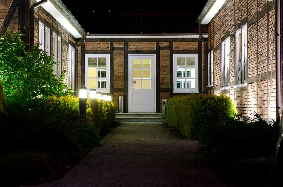 Lokal użytkowy 1 615,00 m², oferta nr , 832857, Budzyń, Leśn