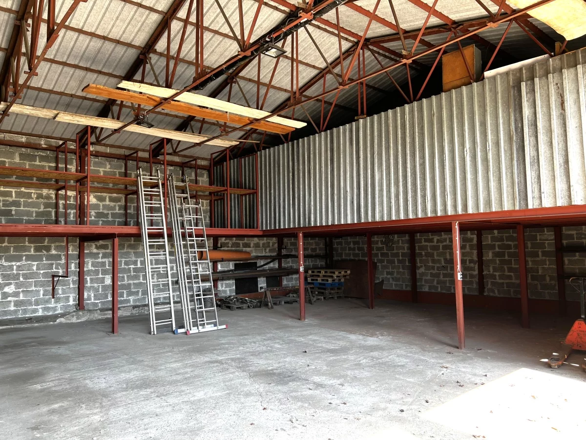 Obiekt 700,00 m², oferta nr , 834022, Jędrzejów, Rakowska