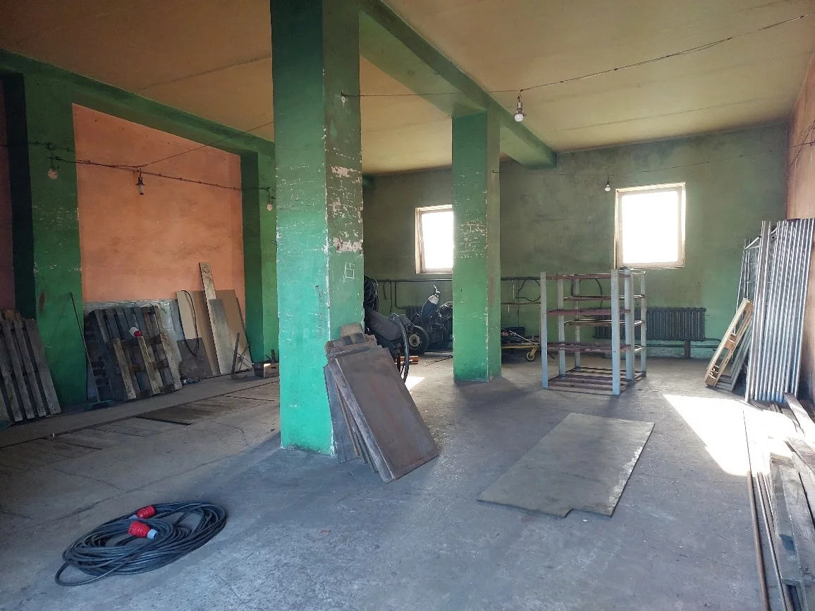Lokal użytkowy 304,00 m², oferta nr , 833706, Skarżysko-Kamienna