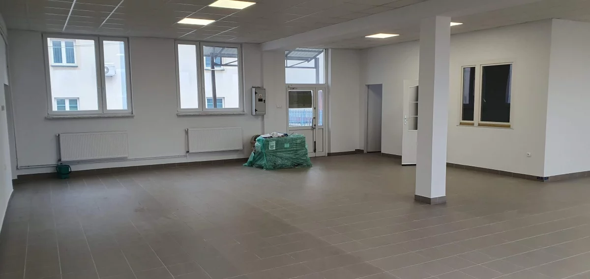 Lokal użytkowy 500,00 m², oferta nr , 823262, Krosno, Składowa