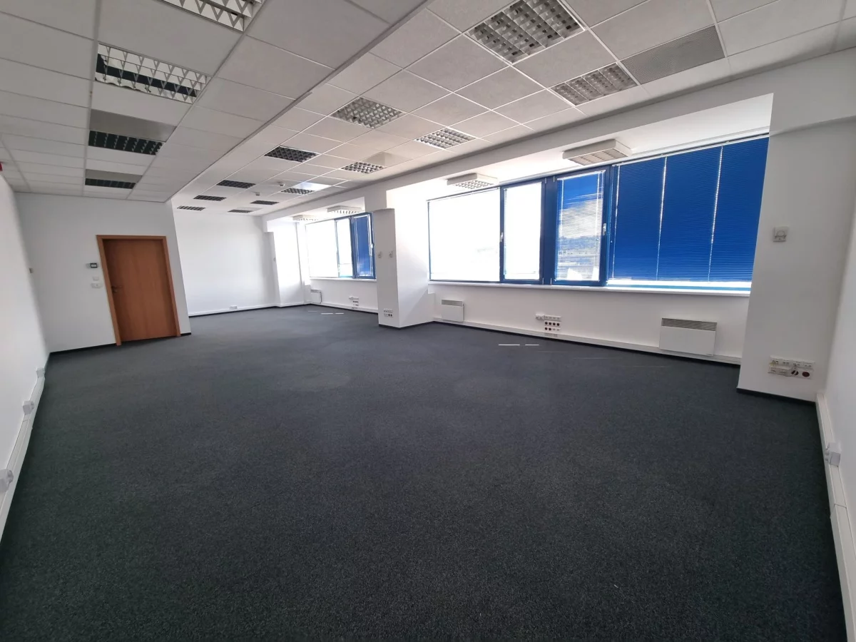 Lokal użytkowy 506,00 m², oferta nr , 829194, Kraków, Podgórze, Wadowicka