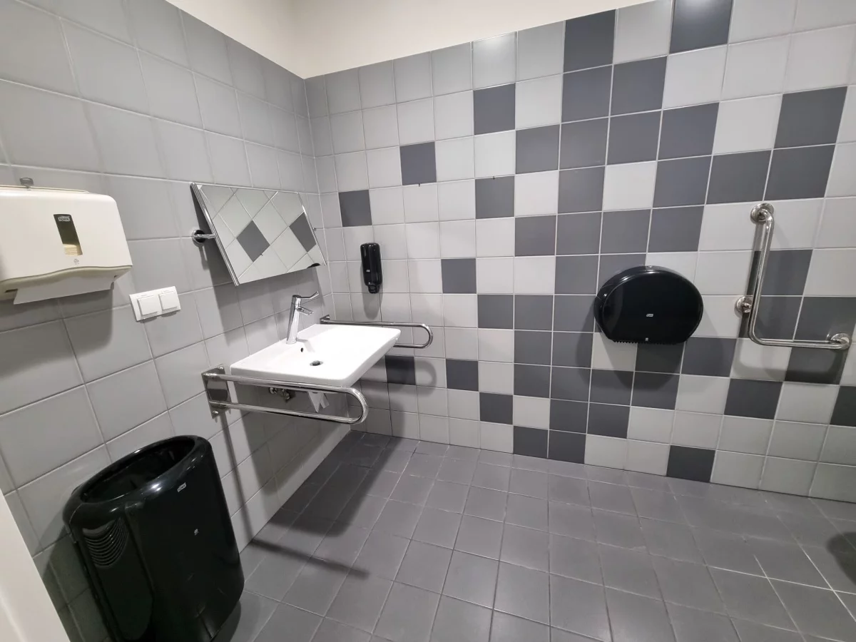 Lokal użytkowy 353,00 m², oferta nr , 831211, Kraków, Podgórze, Wadowicka