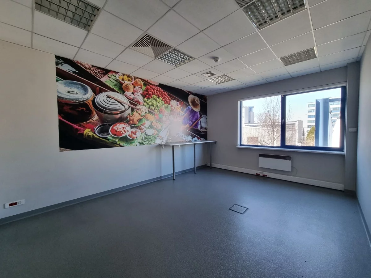 Lokal użytkowy 555,00 m², oferta nr , 833020, Kraków, Podgórze, Wadowicka