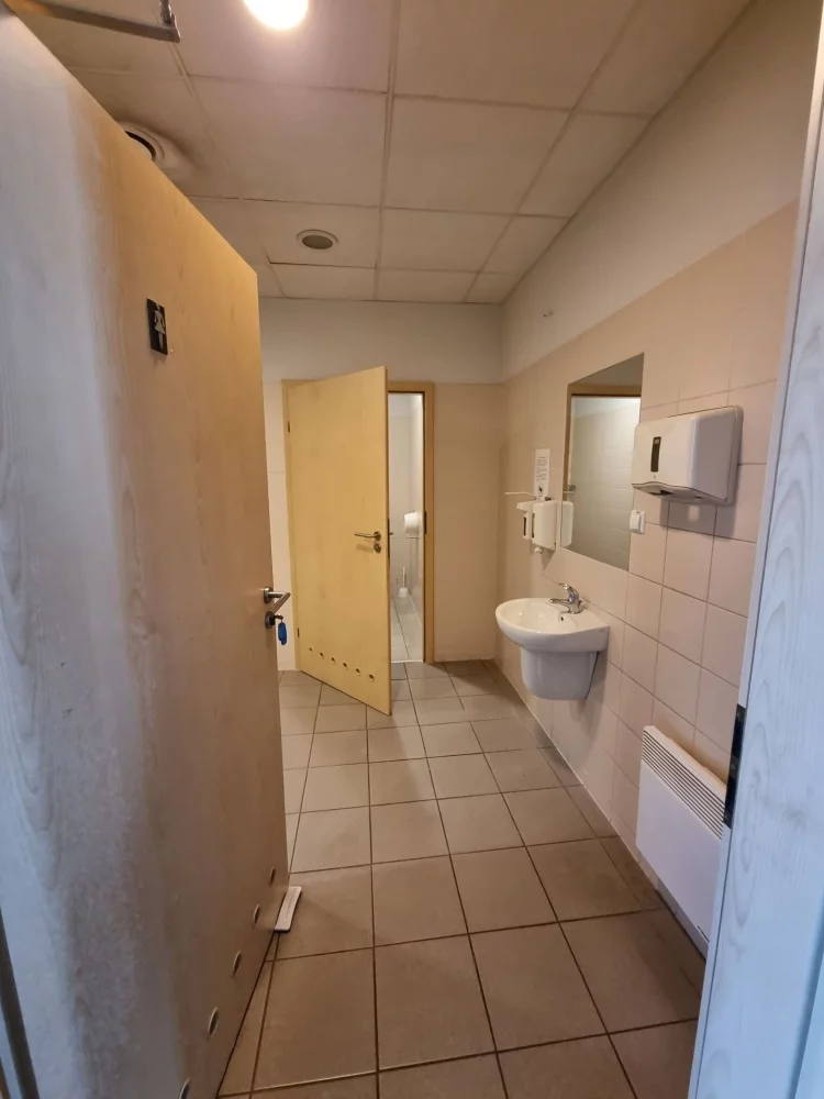 Lokal użytkowy 555,00 m², oferta nr , 833020, Kraków, Podgórze, Wadowicka