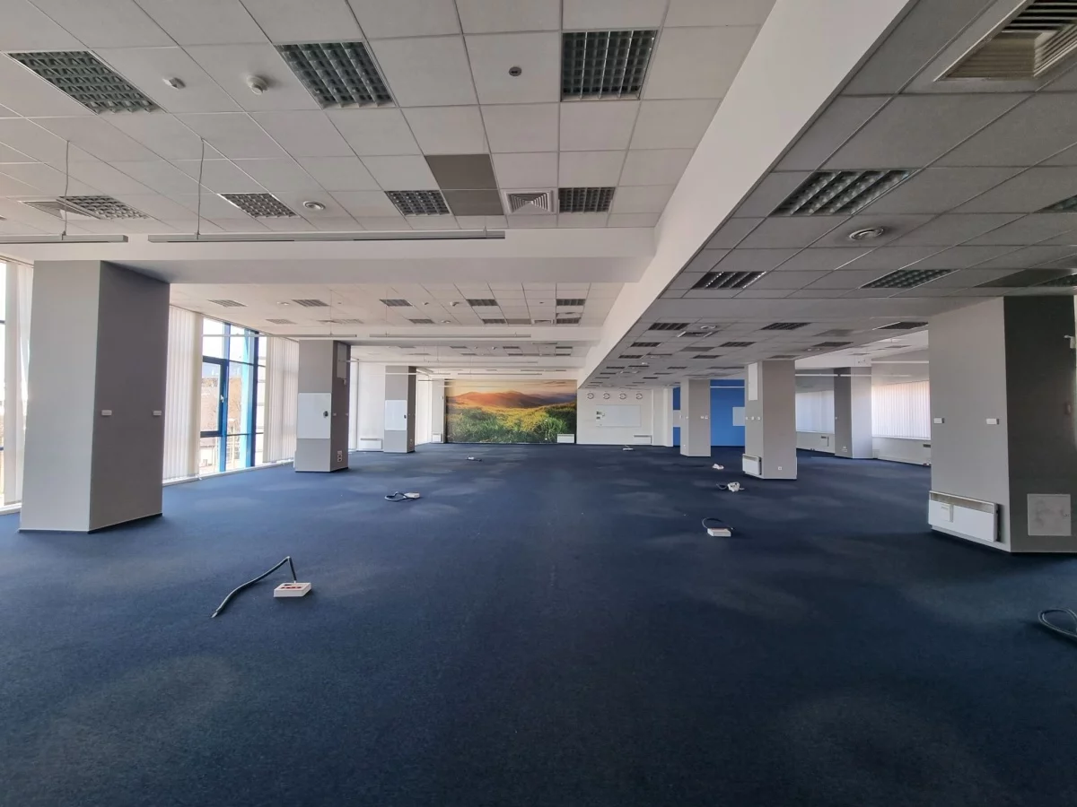 Lokal użytkowy 688,00 m², oferta nr , 833024, Kraków, Podgórze, Wadowicka