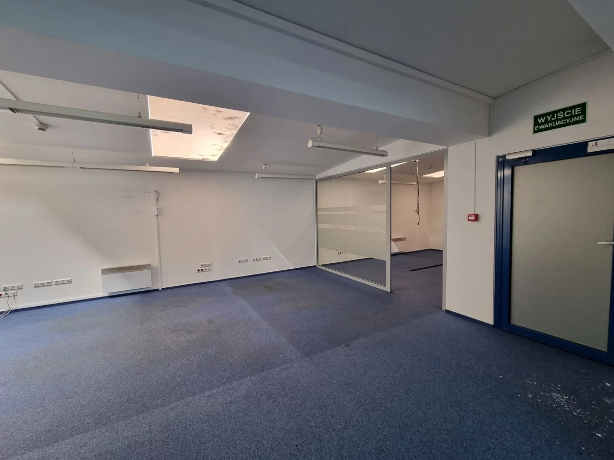Lokal użytkowy 423,00 m², oferta nr , 833025, Kraków, Podgórze, Wadowicka