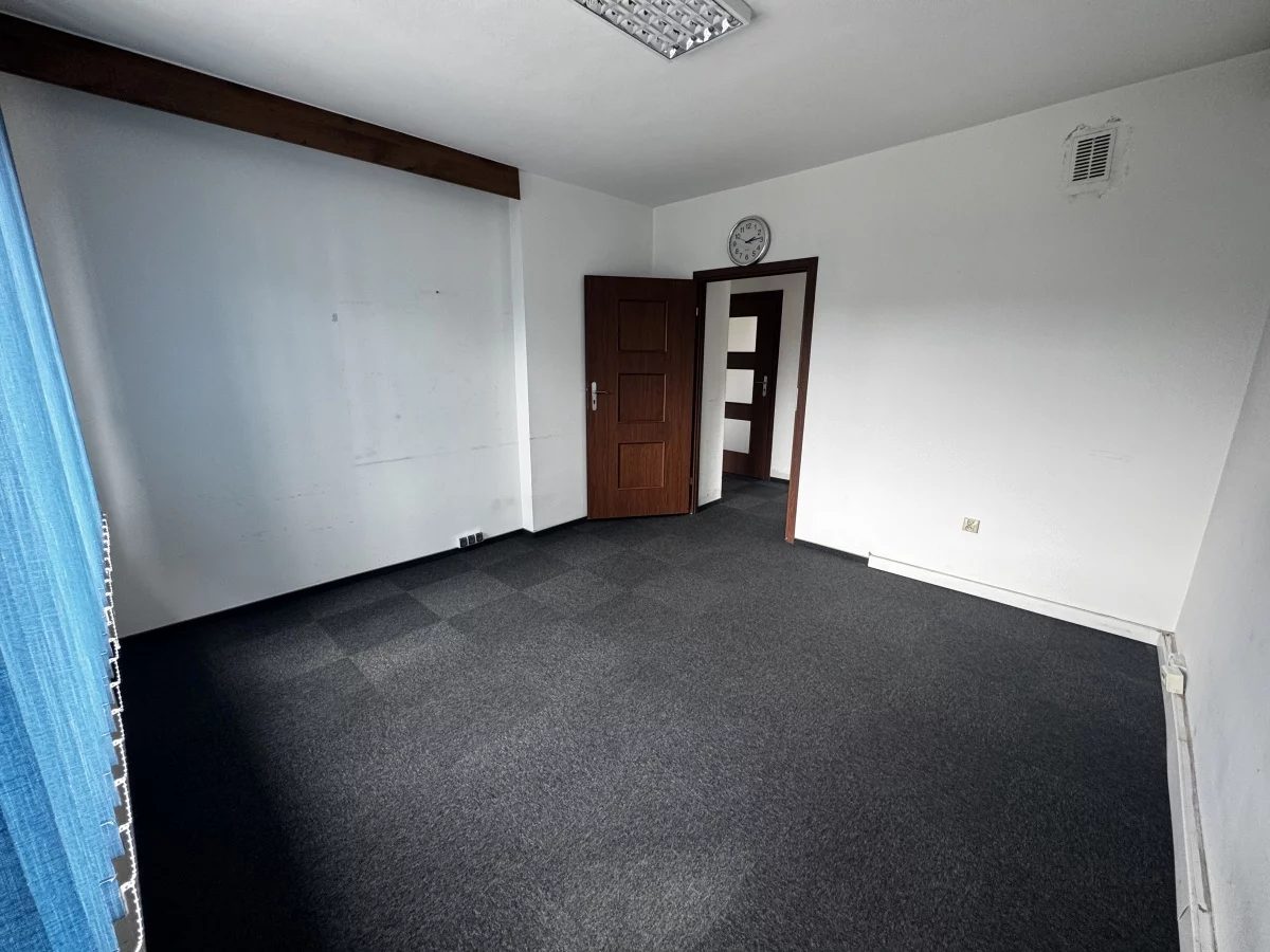 Lokal użytkowy 380,00 m², oferta nr , 833180, Warszawa, Włochy, Włochy, Wałowicka